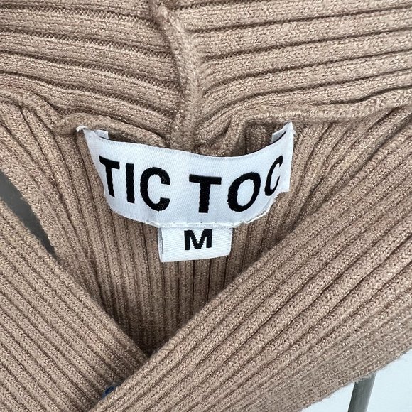 Tobi Tic Toc Brown Halter Crop Top - Picture 4 of 6